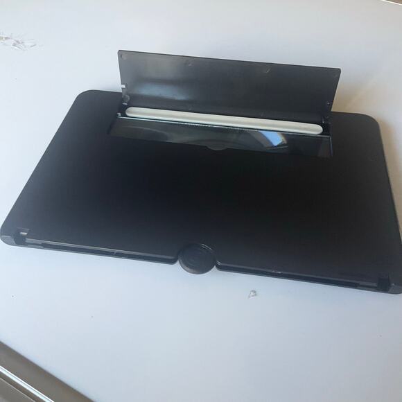 18" Screen Magnifier for Cell Phone – 3D HD Magnifing Screen Enlarger Projector - Picture 7 of 8